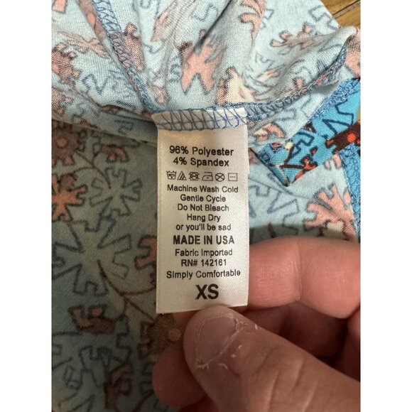 LuLaRoe Irma Top‎ Puzzle Colorful Size XS Hi Low Teacher Travel Loungewear NWT - Picture 9 of 12